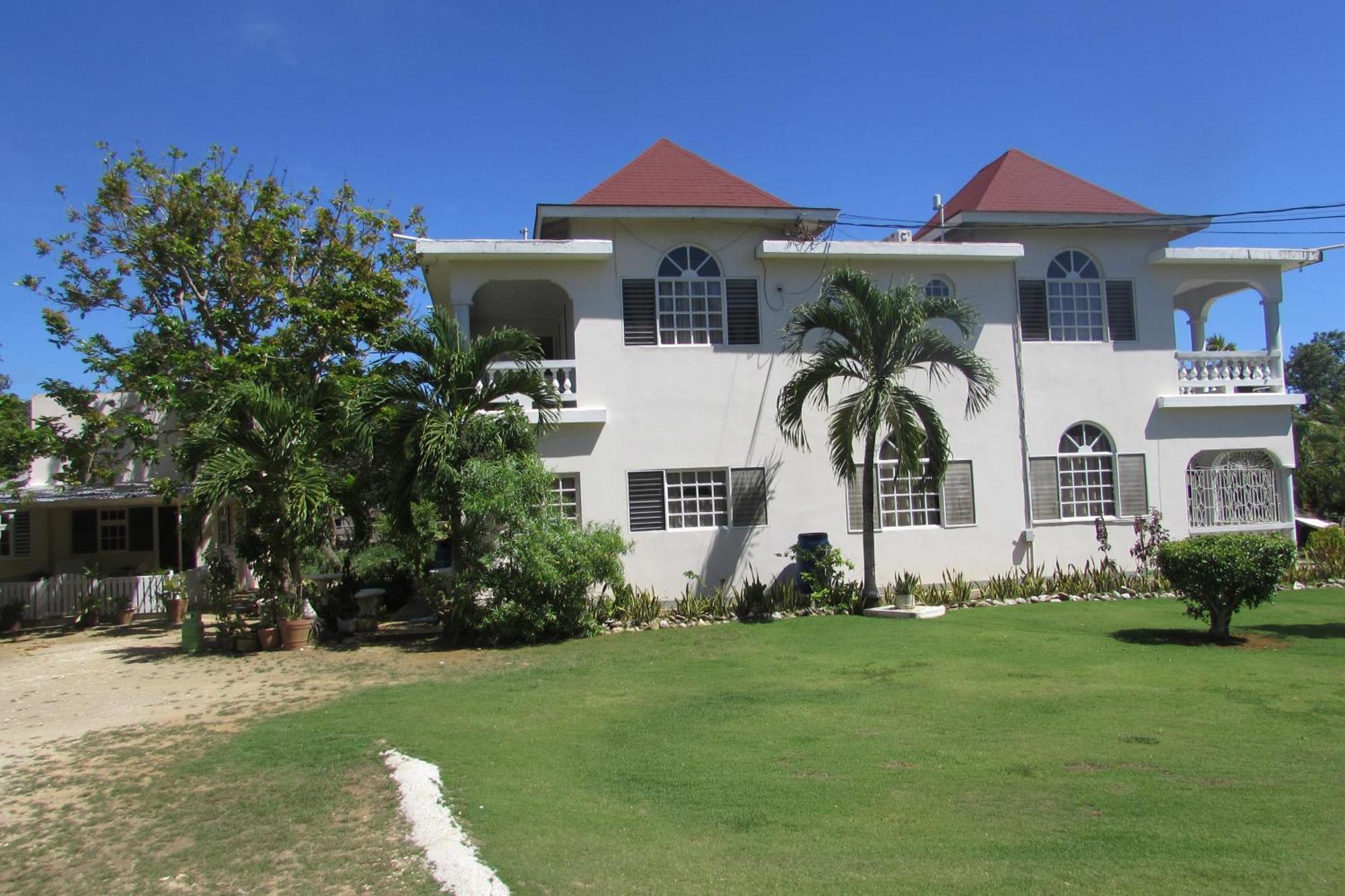 Nelsons Retreat Hotel Negril Exterior photo
